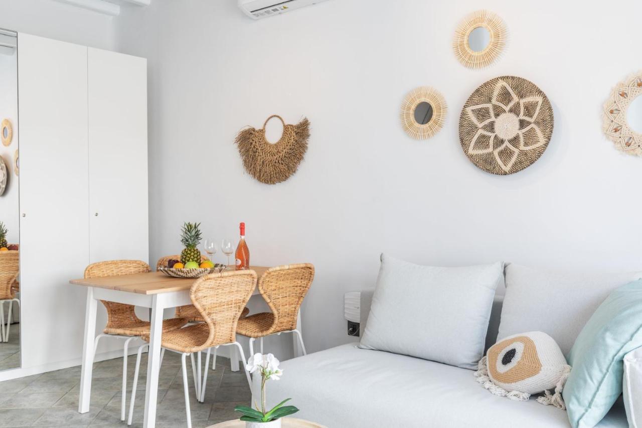 Ivi Mykonean Suites Mimoza Ornos Beach Luaran gambar